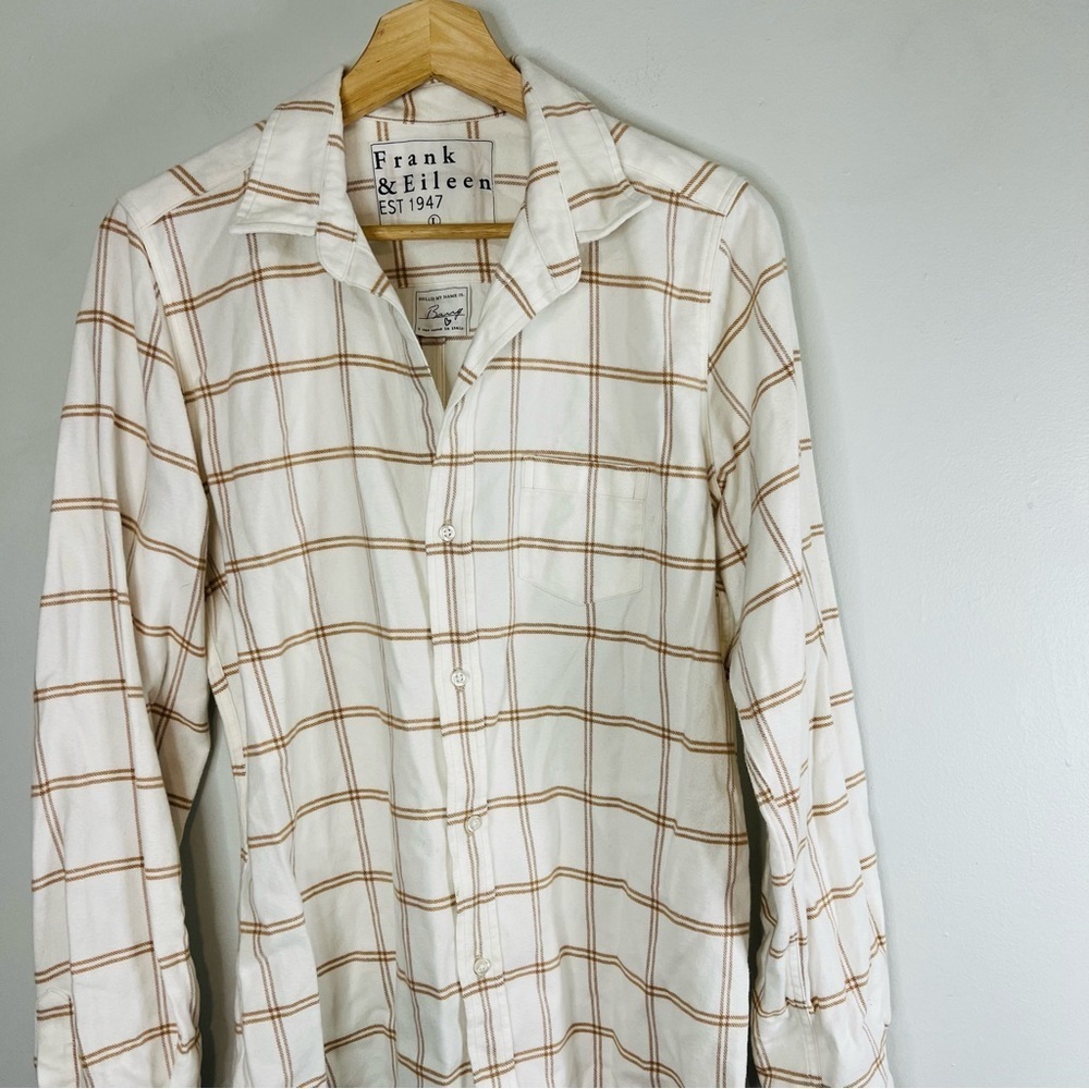 Frank & Eileen Barry woven button up camel windowpane size large - Picture 2 of 11